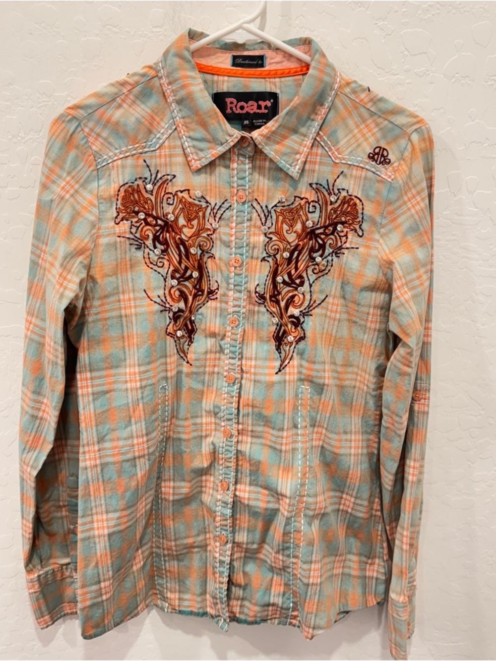 Roar Plaid Western Embroidered Shirt Womens Medium Embellished Thick Stitching